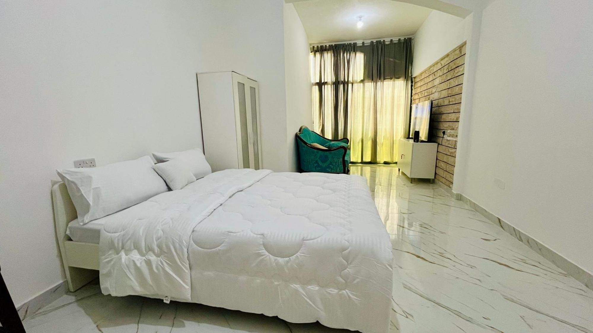 Ad Studio Apartment